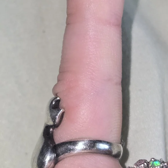 Silver Cat Ring - Picture 2 of 5